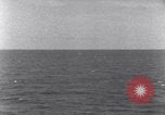 Standbild japanischen Gefangenen Marshall Inseln, 1944, aus Sekunde 36 historischem Filmmaterial Videoclip 65675028034