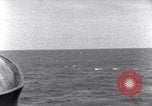 Standbild japanischen Gefangenen Marshall Inseln, 1944, aus Sekunde 52 historischem Filmmaterial Videoclip 65675028034