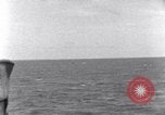 Standbild japanischen Gefangenen Marshall Inseln, 1944, aus Sekunde 58 historischem Filmmaterial Videoclip 65675028034