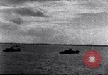 Standbild Schiffe auf See Majuro Marshall Inseln, 1944, aus Sekunde 5 historischem Filmmaterial Videoclip 65675028035