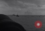 Standbild Schiffe auf See Majuro Marshall Inseln, 1944, aus Sekunde 20 historischem Filmmaterial Videoclip 65675028035