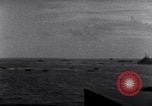 Standbild Schiffe auf See Majuro Marshall Inseln, 1944, aus Sekunde 42 historischem Filmmaterial Videoclip 65675028035