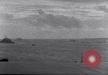 Standbild Schiffe auf See Majuro Marshall Inseln, 1944, aus Sekunde 50 historischem Filmmaterial Videoclip 65675028035