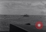 Standbild Schiffe auf See Majuro Marshall Inseln, 1944, aus Sekunde 55 historischem Filmmaterial Videoclip 65675028035