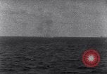 Standbild US-Kriegsschiffe der Pazifikflotte verankert während Zweiten Weltkrieg Majuro Marshall Inseln, 1944, aus Sekunde 8 historischem Filmmaterial Videoclip 65675028037