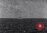 Standbild US-Kriegsschiffe der Pazifikflotte verankert während Zweiten Weltkrieg Majuro Marshall Inseln, 1944, aus Sekunde 21 historischem Filmmaterial Videoclip 65675028037