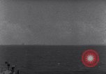 Standbild US-Kriegsschiffe der Pazifikflotte verankert während Zweiten Weltkrieg Majuro Marshall Inseln, 1944, aus Sekunde 28 historischem Filmmaterial Videoclip 65675028037