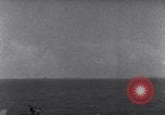 Standbild US-Kriegsschiffe der Pazifikflotte verankert während Zweiten Weltkrieg Majuro Marshall Inseln, 1944, aus Sekunde 37 historischem Filmmaterial Videoclip 65675028037