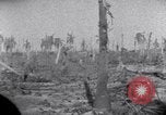 Standbild Wrack auf der Insel Marshall Inseln, 1944, aus Sekunde 14 historischem Filmmaterial Videoclip 65675028039
