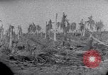 Standbild Wrack auf der Insel Marshall Inseln, 1944, aus Sekunde 19 historischem Filmmaterial Videoclip 65675028039