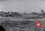 Standbild Wrack auf der Insel Marshall Inseln, 1944, aus Sekunde 44 historischem Filmmaterial Videoclip 65675028039