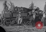 Standbild Wrack auf der Insel Marshall Inseln, 1944, aus Sekunde 49 historischem Filmmaterial Videoclip 65675028039