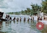 Standbild amerikanische Soldaten Saipan Nördliche Marianen, 1944, aus Sekunde 25 historischem Filmmaterial Videoclip 65675028040
