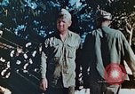 Standbild amerikanische Soldaten Saipan Nördliche Marianen, 1944, aus Sekunde 56 historischem Filmmaterial Videoclip 65675028040
