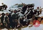 Standbild Marines am Brückenkopf Saipan Nördliche Marianen, 1944, aus Sekunde 5 historischem Filmmaterial Videoclip 65675028041