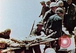 Standbild Marines am Brückenkopf Saipan Nördliche Marianen, 1944, aus Sekunde 12 historischem Filmmaterial Videoclip 65675028041