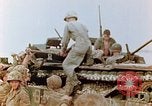 Standbild Marines am Brückenkopf Saipan Nördliche Marianen, 1944, aus Sekunde 30 historischem Filmmaterial Videoclip 65675028041