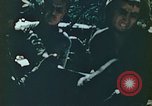 Standbild Marines behandeln Verletzte Saipan Nördliche Marianen, 1944, aus Sekunde 18 historischem Filmmaterial Videoclip 65675028042