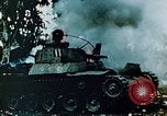 Standbild brennende japanische Typ 95 light Tanks Saipan Nördliche Marianen, 1944, aus Sekunde 7 historischem Filmmaterial Videoclip 65675028046