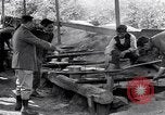 Standbild der Italienischen Armee Feld Küche Italien, 1915, aus Sekunde 36 historischem Filmmaterial Videoclip 65675028060