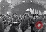 Image les troupes britanniques Londres Angleterre, 1915, de la seconde 11 séquences d'archives historiques vidéo 65675028063