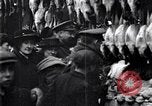 Image les troupes britanniques Londres Angleterre, 1915, de la seconde 23 séquences d'archives historiques vidéo 65675028063