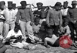 Image camp de cavalerie turque Turquie, 1915, de la seconde 28 séquences d'archives historiques vidéo 65675028064