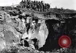 Standbild Italienische Bersaglieri Italien, 1915, aus Sekunde 7 historischem Filmmaterial Videoclip 65675028066