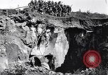 Standbild Italienische Bersaglieri Italien, 1915, aus Sekunde 8 historischem Filmmaterial Videoclip 65675028066