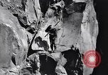 Standbild Italienische Bersaglieri Italien, 1915, aus Sekunde 44 historischem Filmmaterial Videoclip 65675028066
