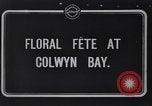 Standbild Frau auf Pferd Warenkorb Colwyn Bay Großbritannien, 1915, aus Sekunde 5 historischem Filmmaterial Videoclip 65675028068
