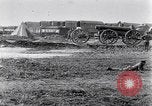 Standbild halten Artillerie Traktoren Frankreich, 1915, aus Sekunde 5 historischem Filmmaterial Videoclip 65675028069
