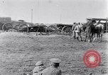 Standbild halten Artillerie Traktoren Frankreich, 1915, aus Sekunde 25 historischem Filmmaterial Videoclip 65675028069