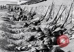 Standbild serbischen Regiment Die Balkan, 1916, aus Sekunde 28 historischem Filmmaterial Videoclip 65675028074
