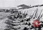 Standbild serbischen Regiment Die Balkan, 1916, aus Sekunde 35 historischem Filmmaterial Videoclip 65675028074