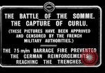 Standbild Batterie der Französischen 75 Feld Stückzahl Curlu Frankreich, 1915, aus Sekunde 1 historischem Filmmaterial Videoclip 65675028076