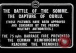Standbild Batterie der Französischen 75 Feld Stückzahl Curlu Frankreich, 1915, aus Sekunde 3 historischem Filmmaterial Videoclip 65675028076