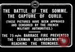 Standbild Batterie der Französischen 75 Feld Stückzahl Curlu Frankreich, 1915, aus Sekunde 5 historischem Filmmaterial Videoclip 65675028076