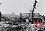 Standbild Batterie der Französischen 75 Feld Stückzahl Curlu Frankreich, 1915, aus Sekunde 58 historischem Filmmaterial Videoclip 65675028076