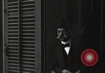 Standbild ägyptischen Publikum grüßt Saad Zaghlul Pascha aus dem Exil heimkehrenden Kairo Ägypten, 1921, aus Sekunde 43 historischem Filmmaterial Videoclip 65675028079