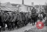 Standbild deutschen Kriegsgefangenen Frankreich, 1916, aus Sekunde 34 historischem Filmmaterial Videoclip 65675028095