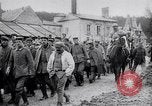 Standbild deutschen Kriegsgefangenen Frankreich, 1916, aus Sekunde 40 historischem Filmmaterial Videoclip 65675028095