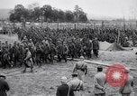 Standbild deutschen Kriegsgefangenen Frankreich, 1916, aus Sekunde 50 historischem Filmmaterial Videoclip 65675028095