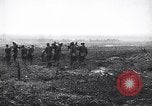 Immagine di Feriti soldati francesi che viene trattata Francia, 1918, secondo 25 filmato di repertorio 65675028096
