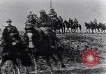 Image de la cavalerie britannique France, 1917, de la seconde 10 séquences d'archives historiques vidéo 65675028101