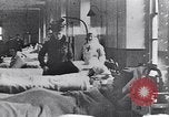 Standbild Queen Mary England, 1917, aus Sekunde 3 historischem Filmmaterial Videoclip 65675028102