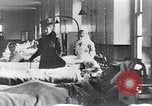 Standbild Queen Mary England, 1917, aus Sekunde 6 historischem Filmmaterial Videoclip 65675028102
