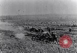 Standbild britische Soldaten Frankreich, 1917, aus Sekunde 3 historischem Filmmaterial Videoclip 65675028103