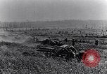 Standbild britische Soldaten Frankreich, 1917, aus Sekunde 25 historischem Filmmaterial Videoclip 65675028103