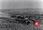 Standbild britische Soldaten Frankreich, 1917, aus Sekunde 26 historischem Filmmaterial Videoclip 65675028103